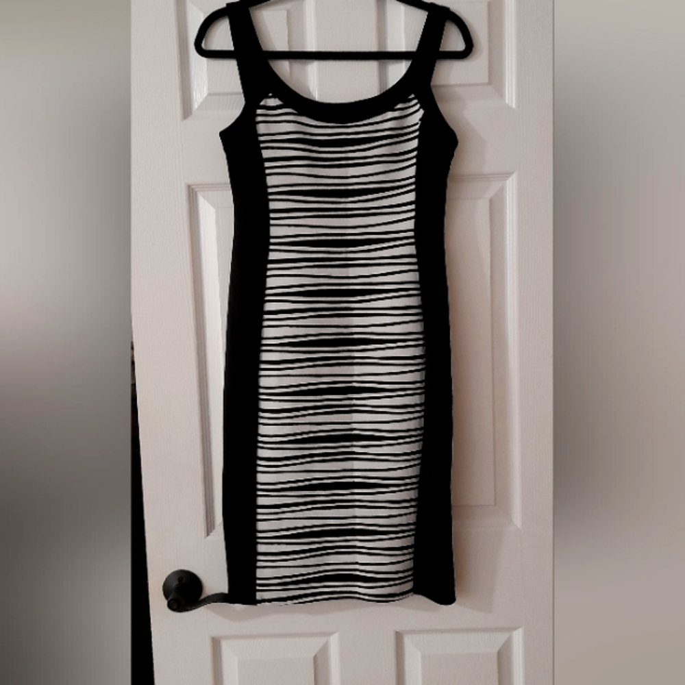 Black and white dress